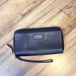 KATE SPADE Anita Grove Street Black Wallet Wristlet